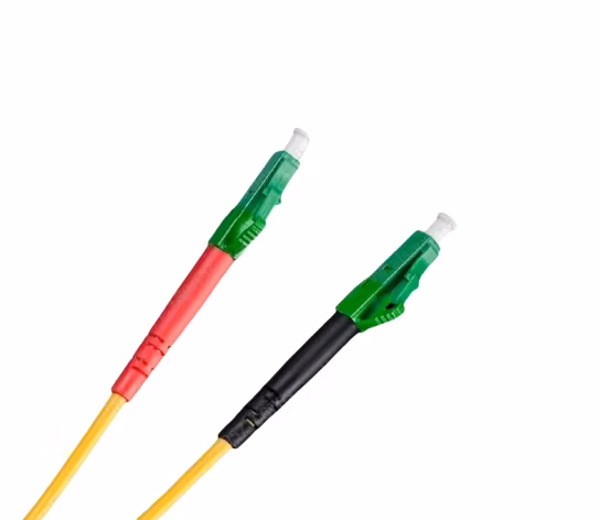 Cordon de brassage de câble à fibre optique avec connecteur Sc/FC/LC/St/E2000/Mu/MTRJ