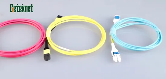 Cordon de brassage à fibre optique avec connecteurs Sc/APC, LC/Upc, FC, St, couleurs rouge, bleu, jaune et personnalisées, OEM et ODM LSZH